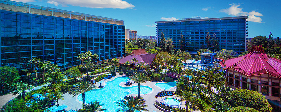 disneyland-hotel-00-full-2